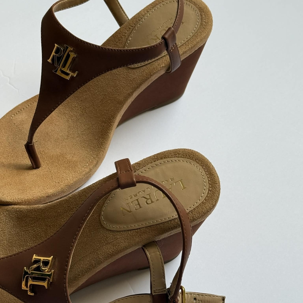 Lauren Ralph Lauren Tan Sandals with Gold Accents Size US 7 , UK 5 , EUR 38 - Picture 4 of 9